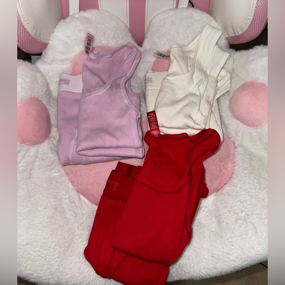 SOLD !!! Skims 3 piece bundle .